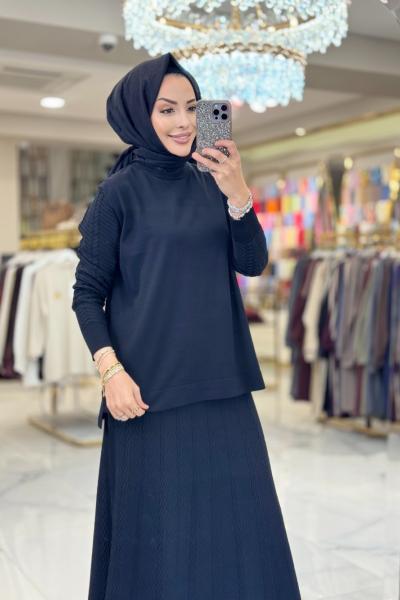 114 Etek Ve Kolu Balık Sırtı Desenli Takım Siyah