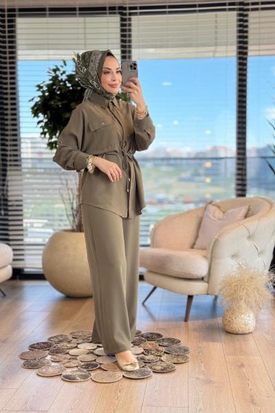 22717 Kol Katlamalı Beli Bağcıklı Takım Haki