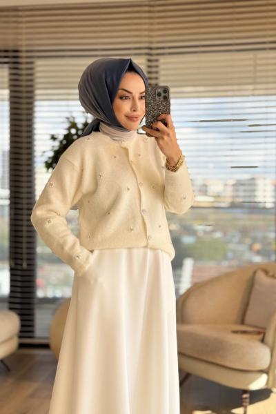 2408 Angora Üstü Taş İşlemeli Hırka Ekru