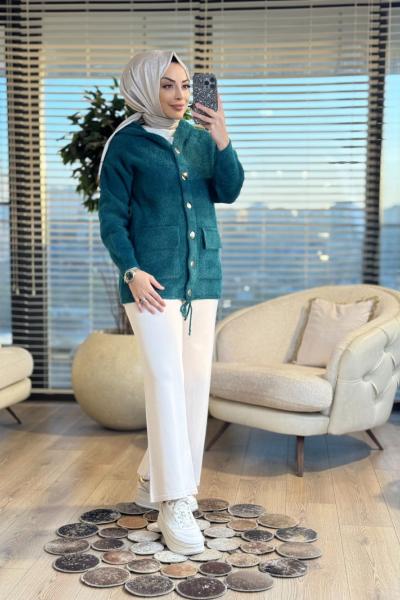 2502 Saçak Kapşonlu Çıtçıtlı Hırka Zümrüt