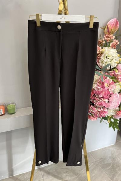 25020 Paçası Metal Düğmeli Pantolon Siyah