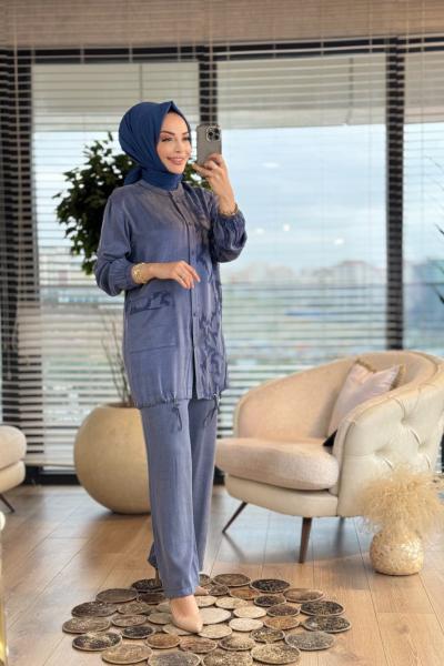 2543 Sağ Taraf Kendinden Desenli Düğmeli Takım İndigo