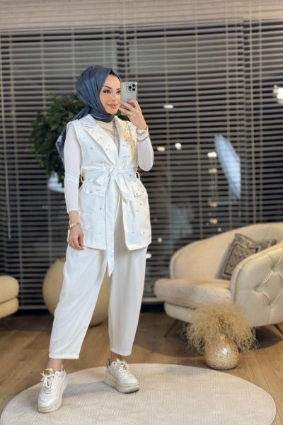 9249 Üstü İnci İşlemeli Yelek Ekru